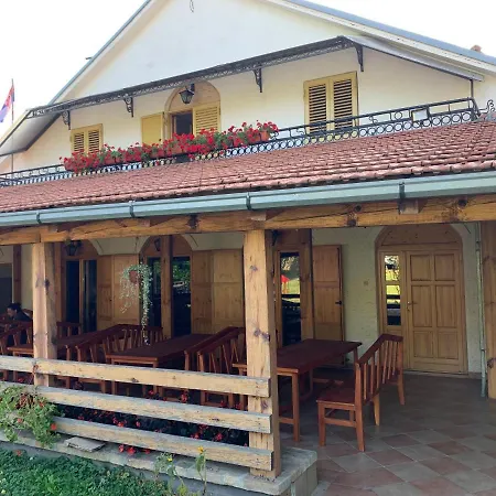 Domacinstvo Bakic