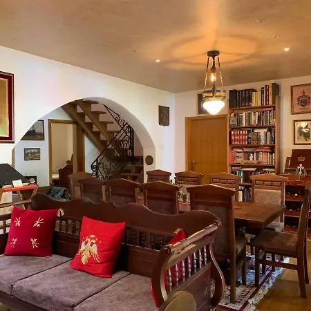 Country house Domacinstvo Bakic *